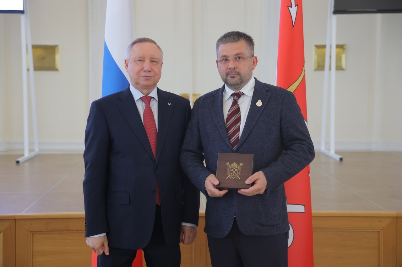 06 14 РозовРА